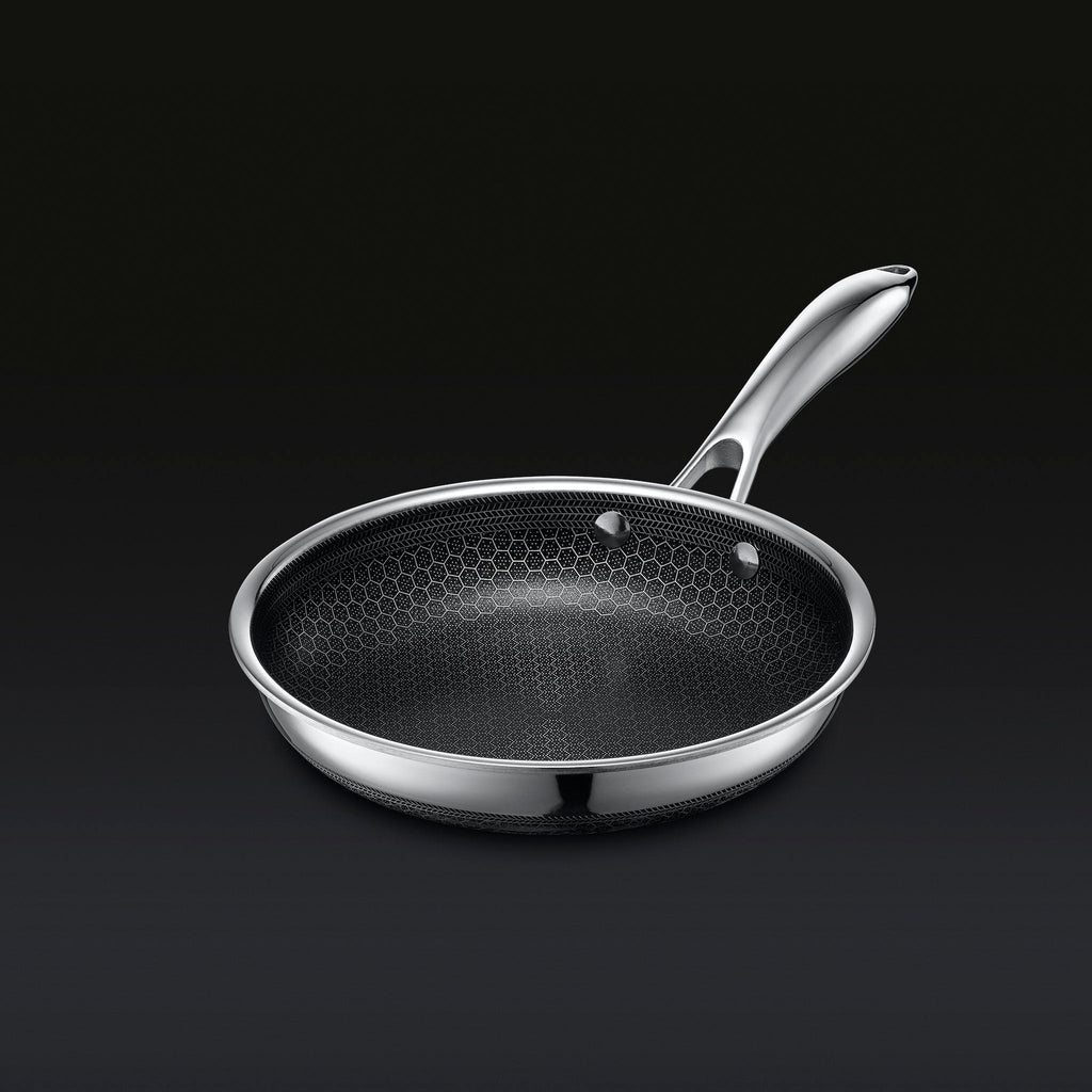 Hybrid Fry Pan with Lid, 8"